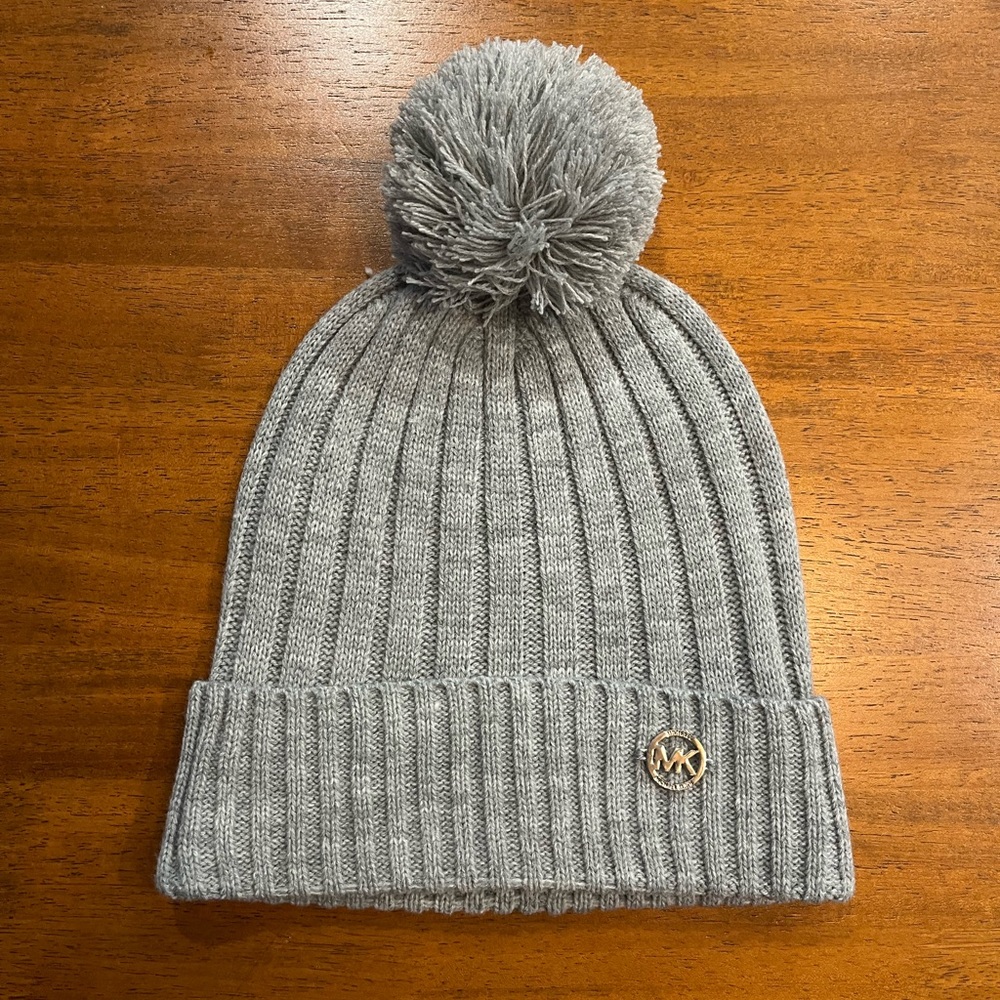 Michael Kors Pom-Pom Beanie